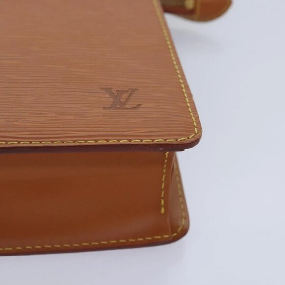 LOUIS VUITTON Epi Pochette Homme Clutch Bag Brown Zipangu Gold M52528 Auth 92635 - Picture 15 of 16